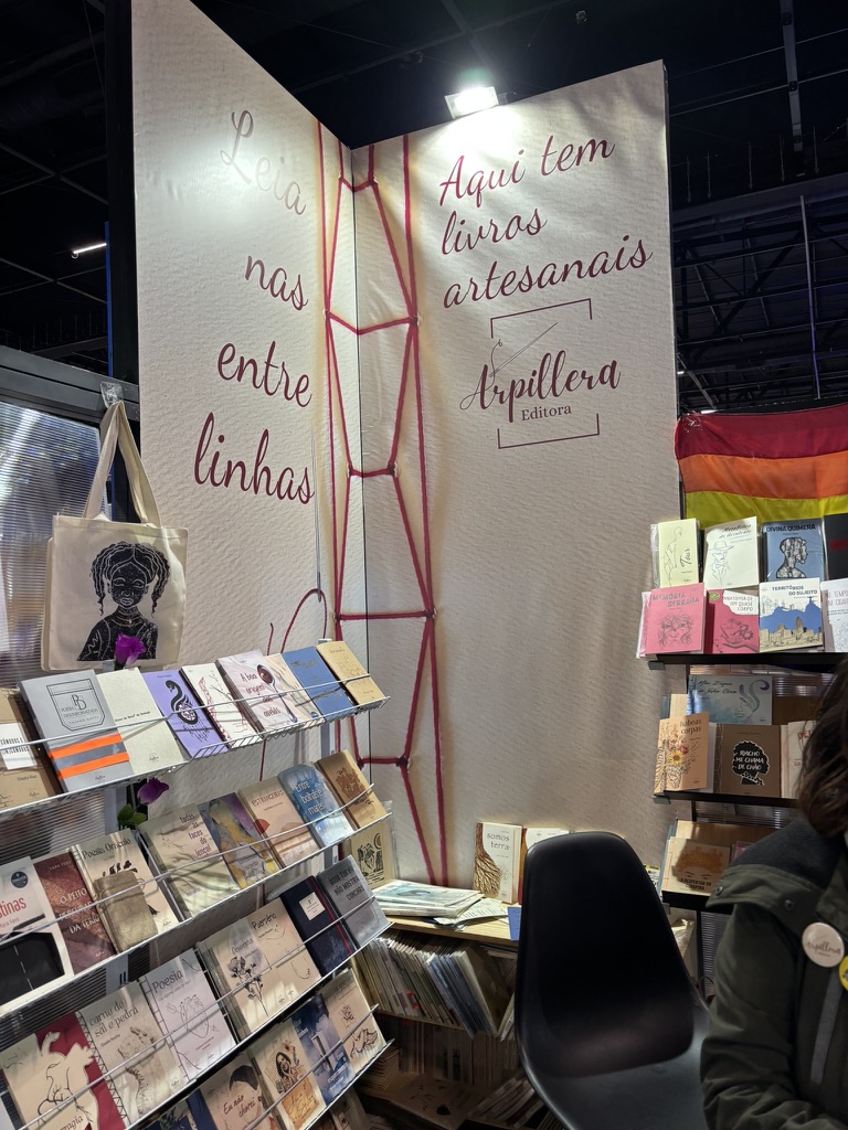 Minhas Águas, Editora Arpillera